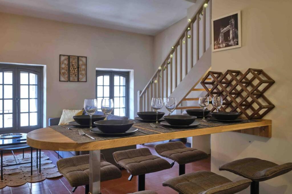 Centre Ville Appartement 75M2, Avec 3 Chambres Carcassonne Eksteriør bilde